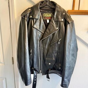 Black Men's Performance Jacket extremely heavy biker jacket. 10pds r more NWOT